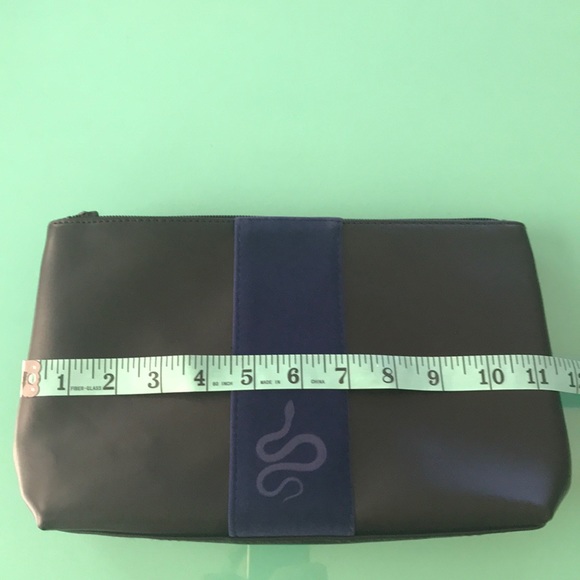 Clutch bag with sexy snake design - Picture 2 of 5